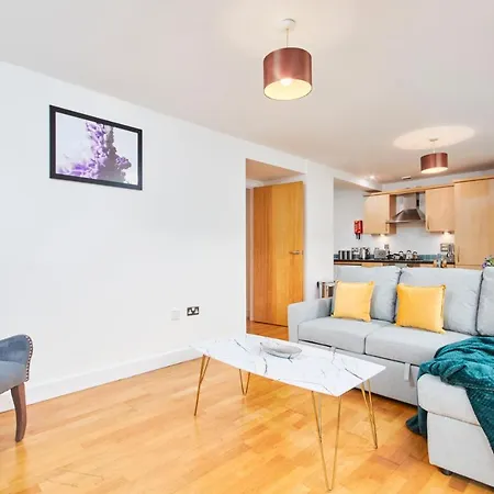 Apartment Stunning Abode - Balcony Bristol